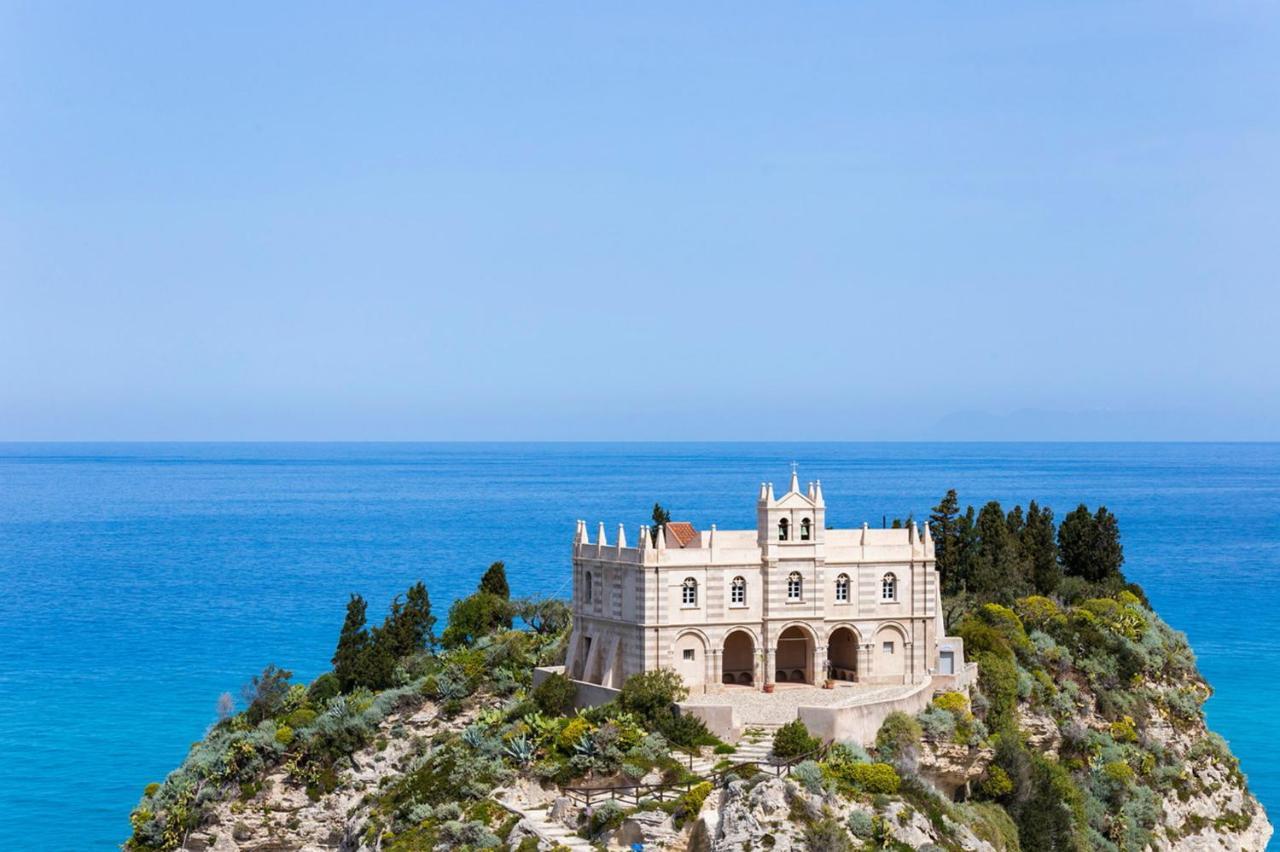 All'Angolo Della Torre Tropea Exterior foto